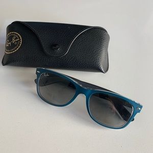 RAYBAN Wayfarer  - Brand New
